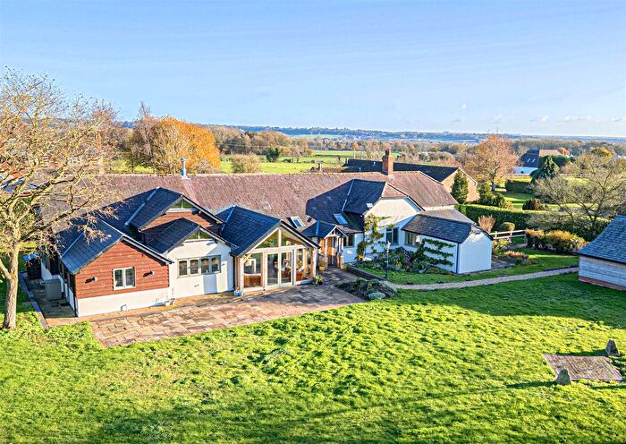 4 Bedroom Detached House For Sale In Hawk Street, Bromham, Chippenham, SN15