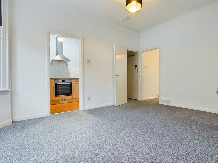 1 Bedroom Flat For Sale In Lansdowne Street, Hove, BN3