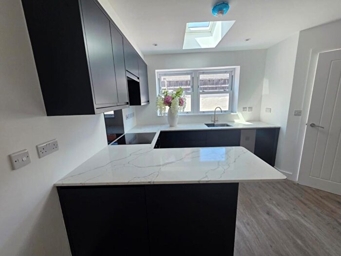 2 Bedroom Terraced House To Rent In Stage House North Walls, ST16