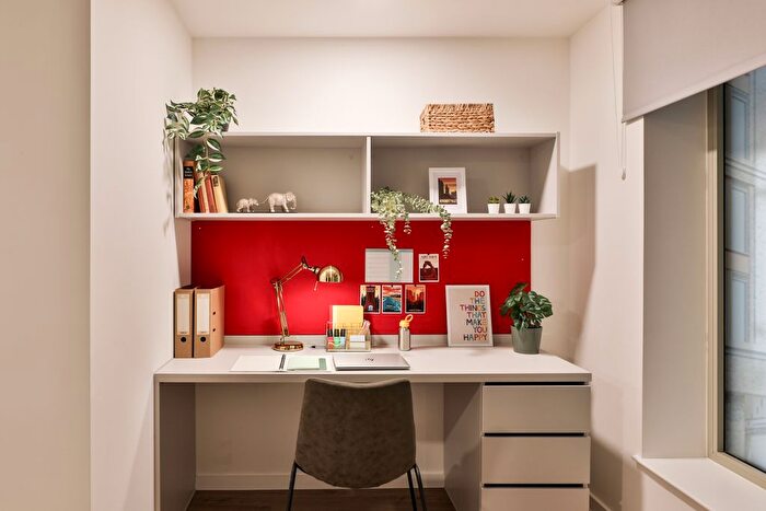 1 Bedroom Property To Rent In Platinum En-Suite Room, Gas Lane, Bristol, BS2