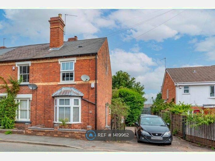 2 Bedroom Semi-Detached House To Rent In Brook Street, Stourbridge, DY8