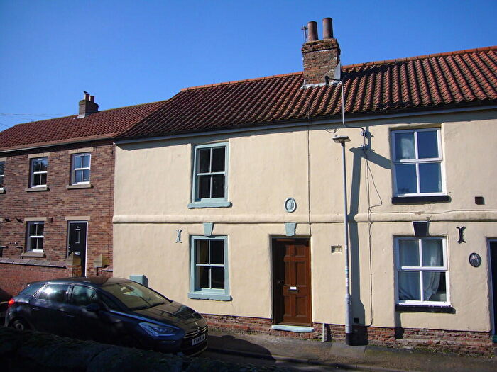 2 Bedroom End Of Terrace House For Sale In Church Lane, Snaith, DN14