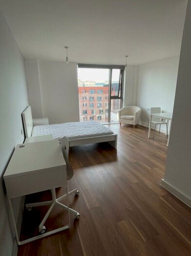Studio To Rent In Block B, Nation Way, Liverpool, L1