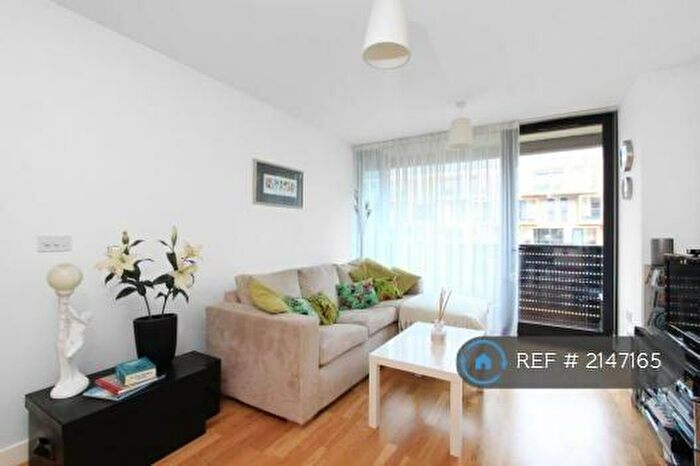 2 Bedroom Flat To Rent In Amelia St, London, SE17