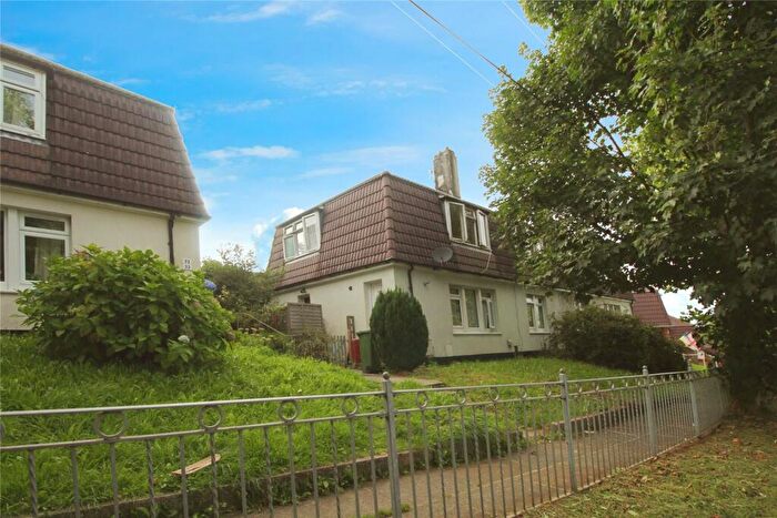 2 Bedroom Flat To Rent In Roman Way, Plymouth, Devon, PL5