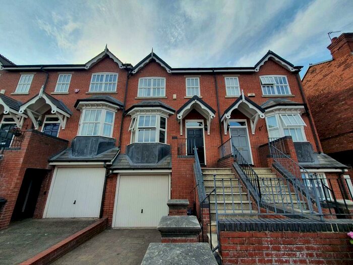 4 Bedroom Town House To Rent In Rose Road, Harborne, Birmingham, B17