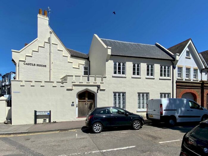 1 Bedroom Apartment To Rent In Castle House Castle Street, SG14