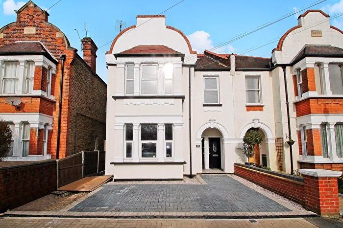 1 Bedroom Terraced House To Rent In Hindes Road, Harrow, HA1
