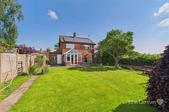 4 Bedroom Detached House For Sale In Main Road, Anslow, DE13