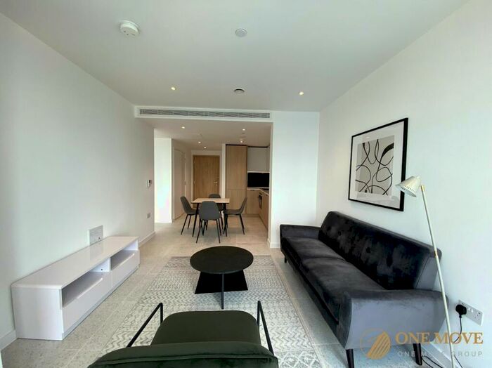 Studio To Rent In Cendal Crescent, Bouchon Point, E1