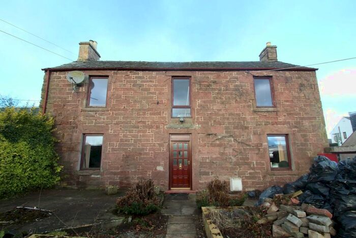 3 Bedroom Detached House For Sale In , Yew House, New Alyth, Perthshire, PH11