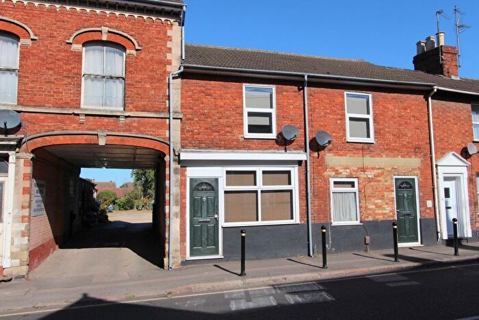 2 Bedroom Property To Rent In Hockliffe Street, Leighton Buzzard, LU7