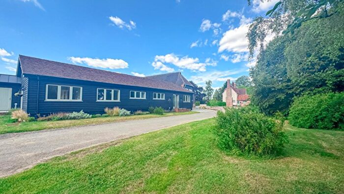 3 Bedroom House To Rent In Parsonage Dairy, Forest Hall Road, Stansted, CM24