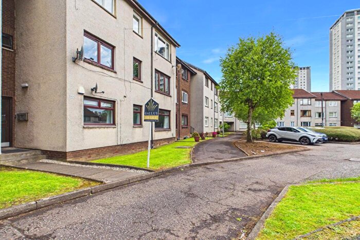 2 Bedroom Flat For Sale In Fochabers Drive, Cardonald, G52