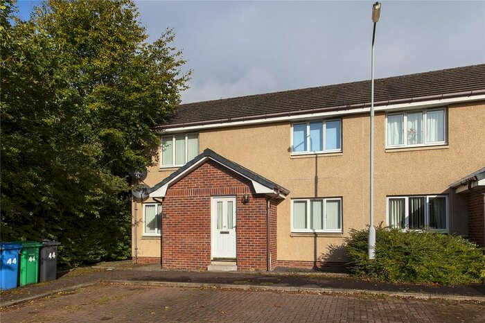 2 Bedroom Flat To Rent In Covenanters Rise, Dunfermline, KY11