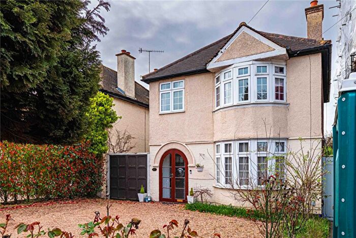4 Bedroom Detached House For Sale In Little Bushey Lane, Bushey, Hertfordshire, WD23