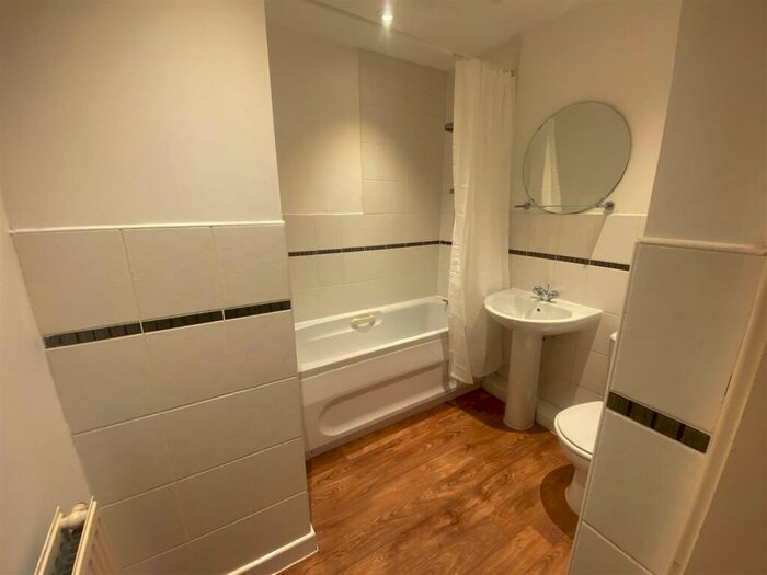 2 Bedroom Apartment To Rent In Manchester Road, Swinton, Manchester, M27