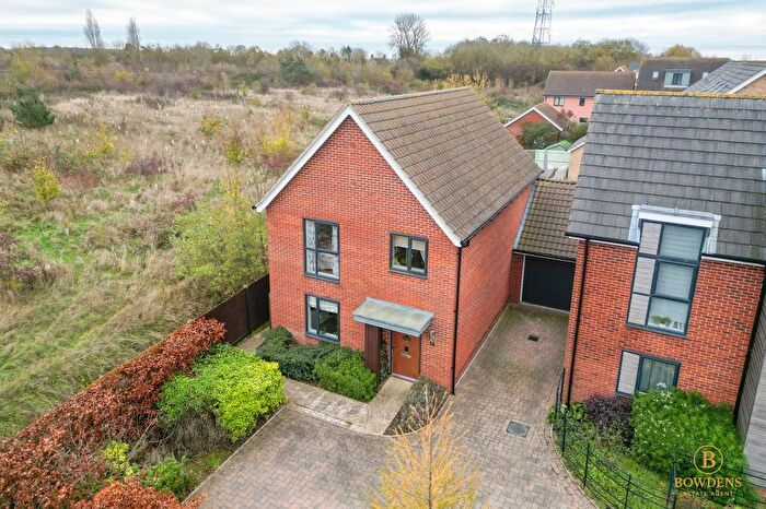 4 Bedroom Detached House For Sale In Sunderland Close, Upper Cambourne, CB23