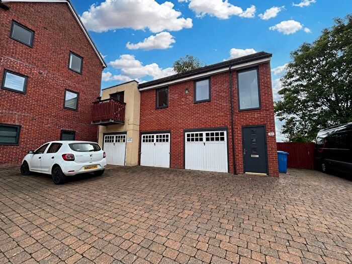 2 Bedroom Flat For Sale In Mere Drive, Swinton, M27