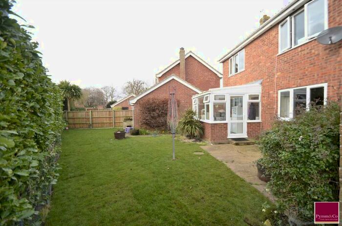 3 Bedroom Detached House To Rent In Nursery Close, Norwich, NR13