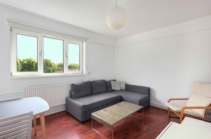 1 Bedroom Flat To Rent In Approach Road, Bethnal Green, London, E2
