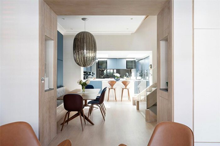 4 Bedroom Terraced House To Rent In Well Road, Hampstead, Camden, NW3