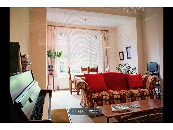 1 Bedroom Flat To Rent In Croftdown Road, London, NW5