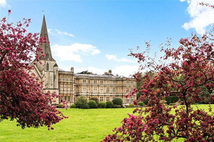 2 Bedroom Flat For Sale In Sherborne House, Sherborne, Cheltenham, Gloucestershire, GL54