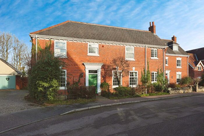 4 Bedroom Detached House For Sale In Chaveney Walk, Quorn, Loughborough, Leicestershire, LE12