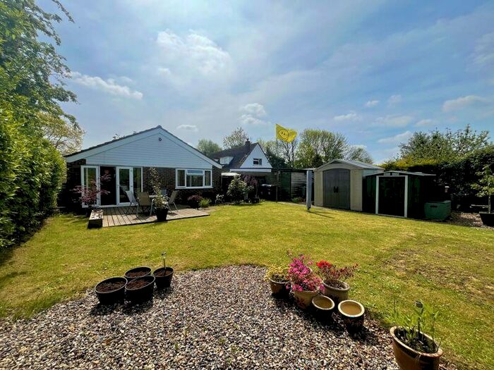 3 Bedroom Detached Bungalow For Sale In Beechcroft, Stanningfield, IP29