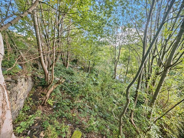 Land For Sale In Wheatley Road, Halifax, HX3