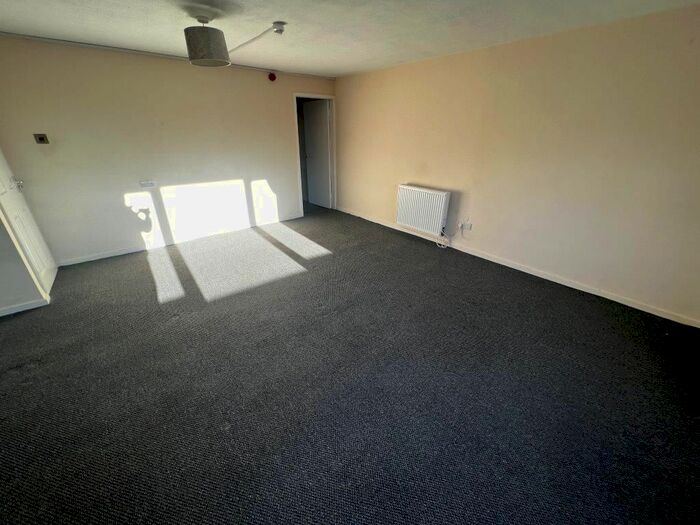 Studio To Rent In White Rose Way, Garforth LS25