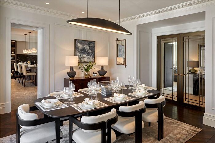 1 Bedroom Flat For Sale In Knightsbridge Gate, Knightsbridge, London, SW1X