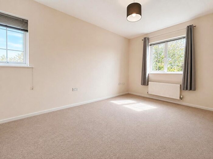 2 Bedroom Flat To Rent In Walsall, WS2