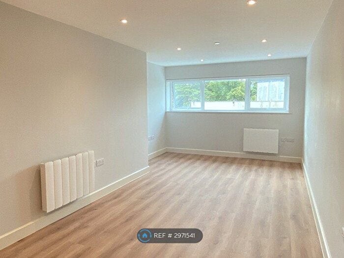 1 Bedroom Flat To Rent In Christchurch Road, Bournemouth, BH1