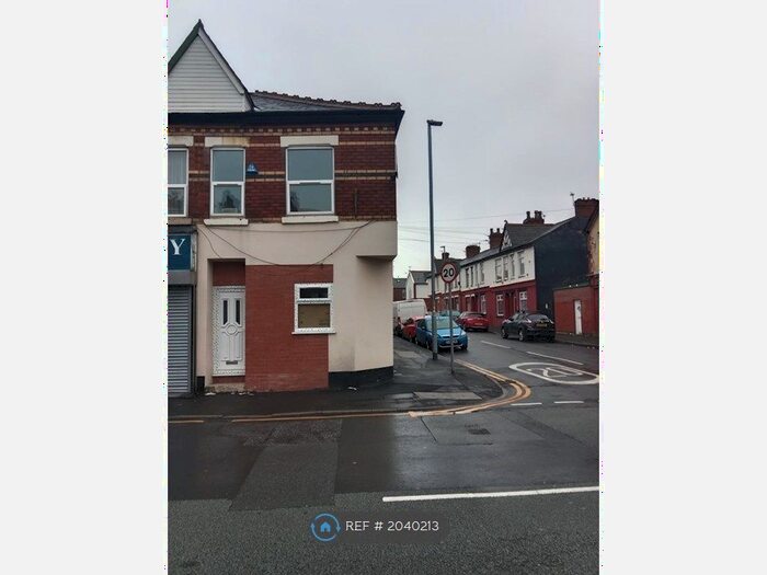 1 Bedroom Flat To Rent In Reddish Lane, Manchester, M18