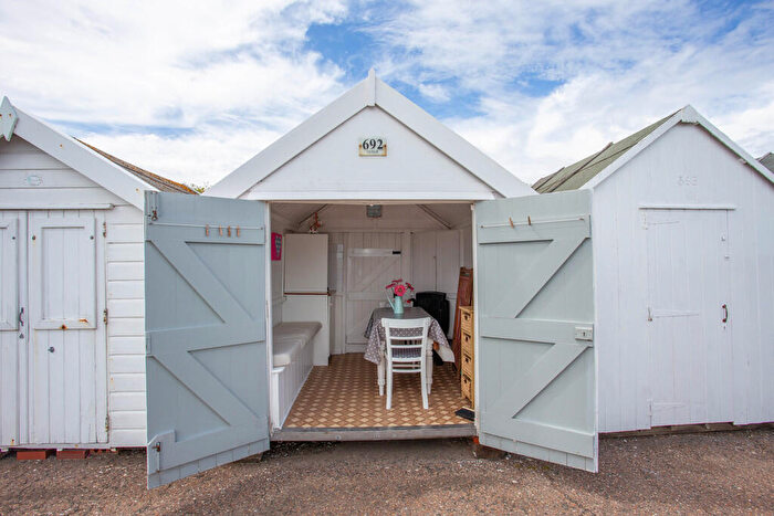 Chalet For Sale In Beach Hut, IP11