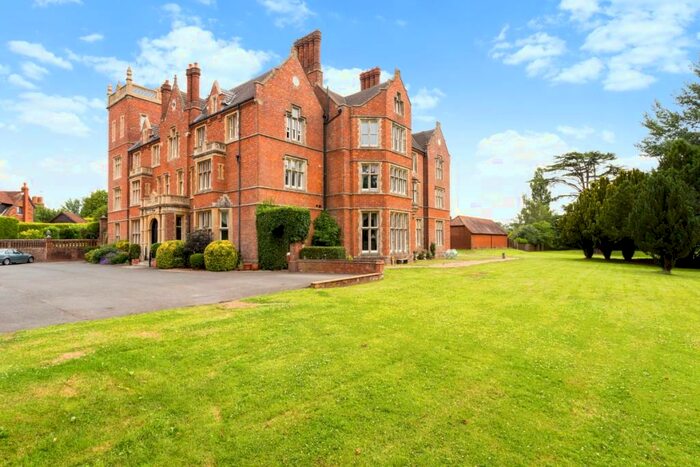 2 Bedroom Apartment To Rent In Rusper Road Capel, RH5