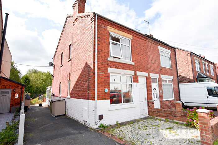 3 Bedroom Semi Detached House For Sale In Portland Street, Clowne, Chesterfield, S43