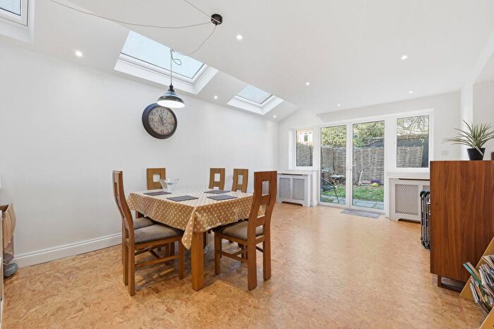 4 Bedroom Terraced House For Sale In Woodlands Road, London, E17