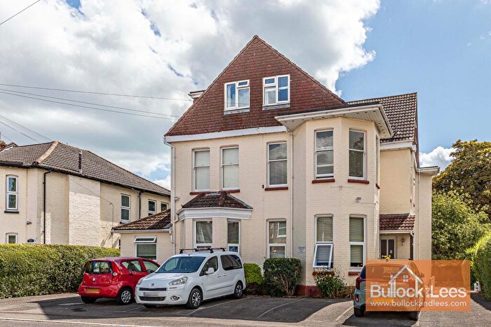 1 Bedroom Flat For Sale In Beachwalk, Gordon Road, Bournemouth, Bournemouth Christchurch Poole, BH1