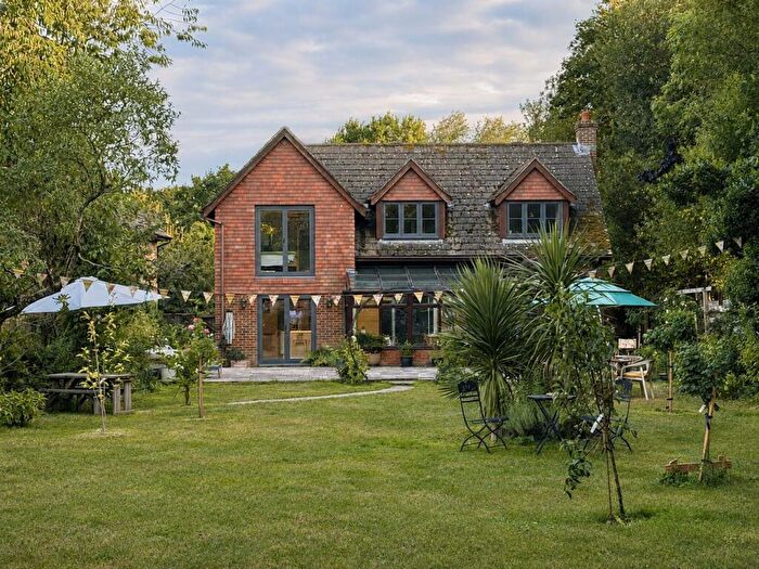 5 Bedroom Detached House For Sale In St Johns Road, Bashley, BH25