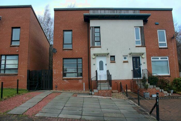 3 Bedroom Semi-Detached House To Rent In Laurence Court, Drumchapel, Glasgow, G15