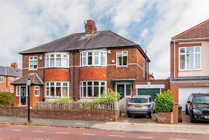 3 Bedroom Semi Detached House For Sale In Freeman Road, High Heaton, NE7