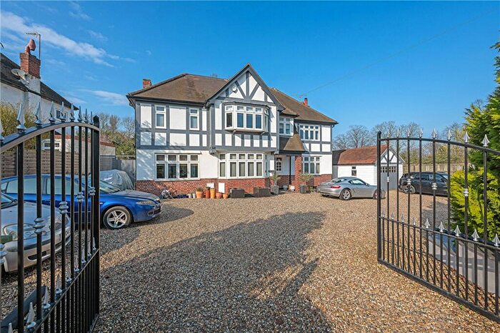 6 Bedroom Detached House For Sale In Downs Hill, Beckenham, BR3