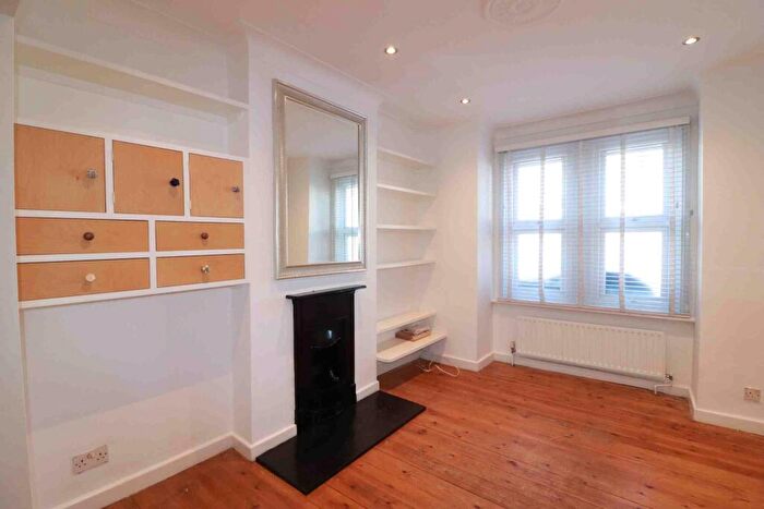 3 Bedroom House To Rent In Highclere Street, Sydenham, SE26