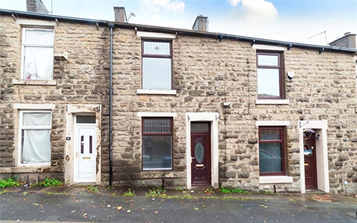 2 Bedroom Terraced House To Rent In Hudrake, Haslingden, Rossendale, BB4