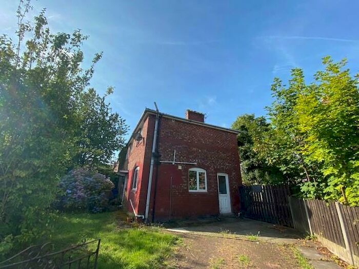 3 Bedroom House To Rent In Mouldsworth Avenue, Withington, Manchester, M20