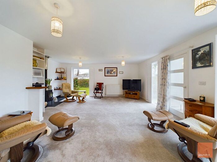 2 Bedroom Bungalow For Sale In Penwinnick Parc, St. Agnes, TR5