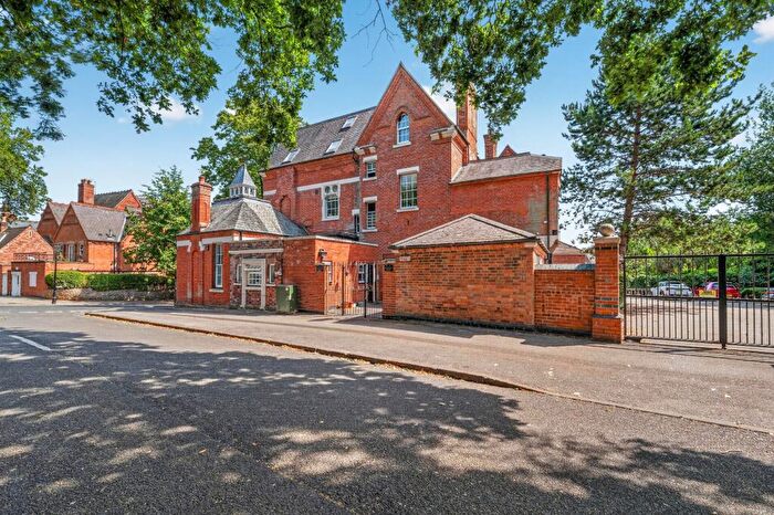 1 Bedroom Flat For Sale In Cavendish Crescent South, Gladstone Court, NG7